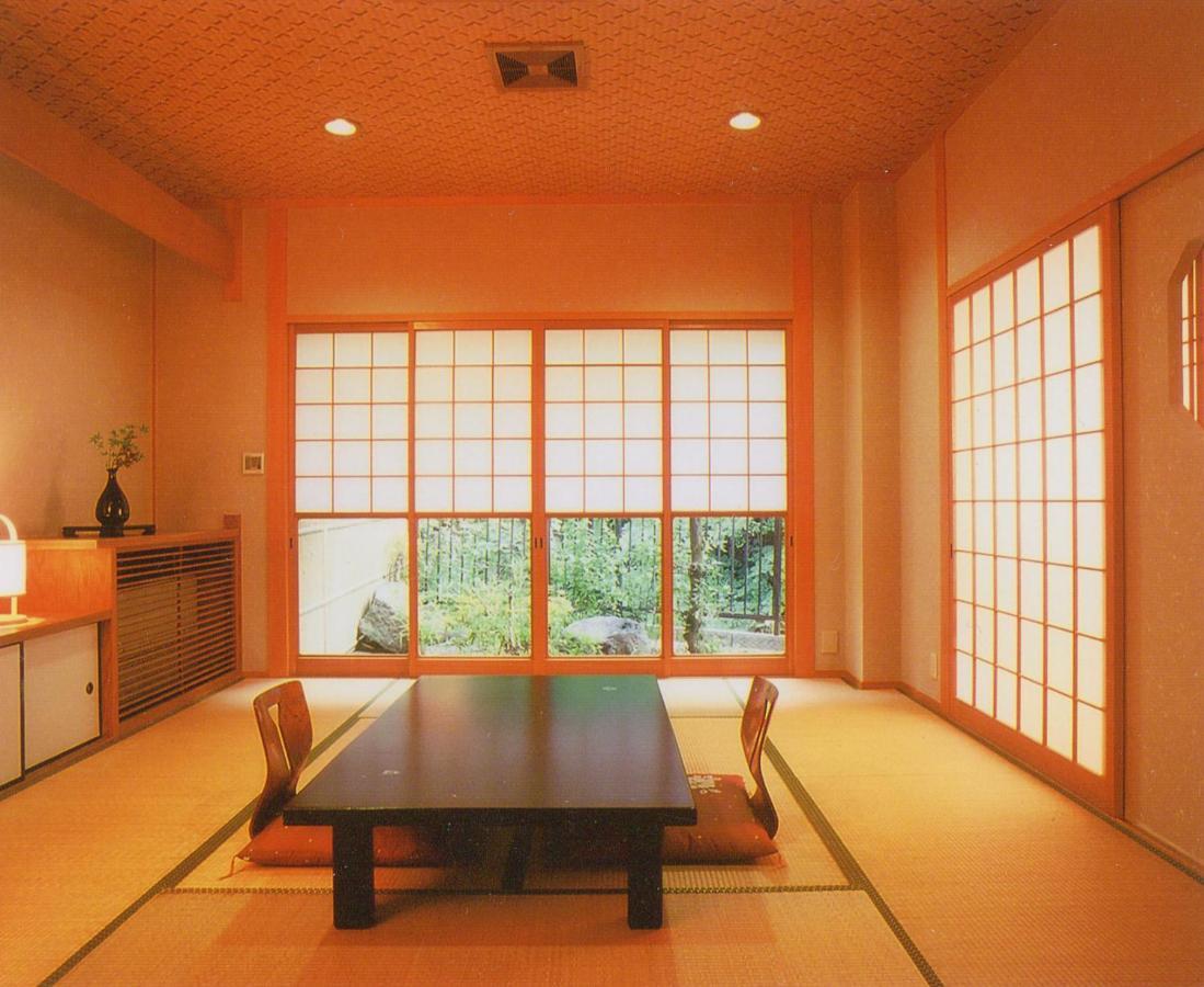 โอกุมิซุมะ ออนเซน Hotel Kaizuka ภายนอก รูปภาพ