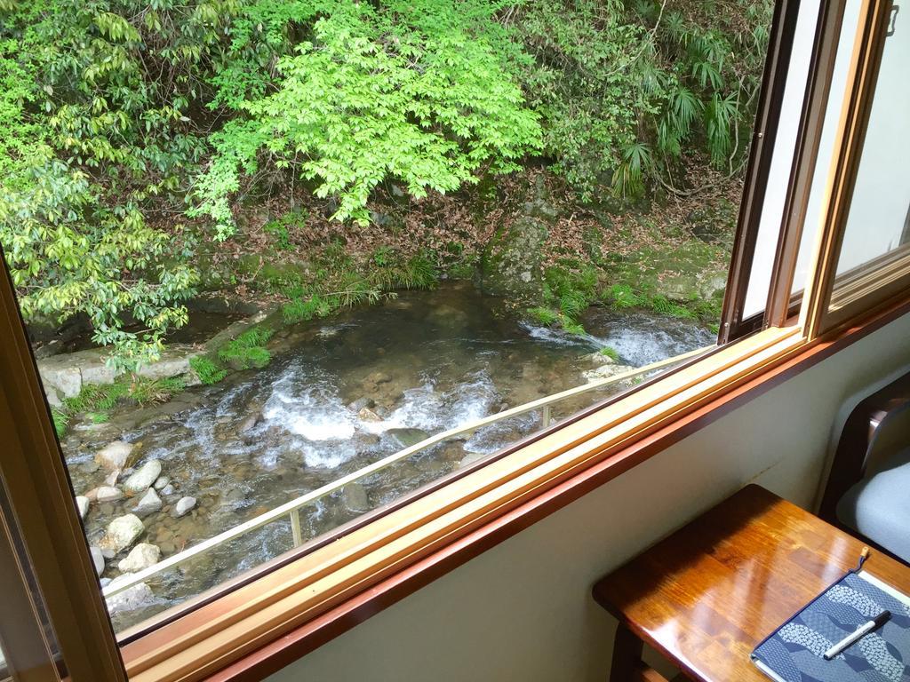 โอกุมิซุมะ ออนเซน Hotel Kaizuka ภายนอก รูปภาพ
