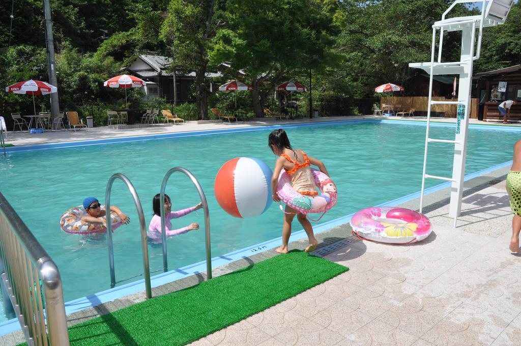 โอกุมิซุมะ ออนเซน Hotel Kaizuka ภายนอก รูปภาพ