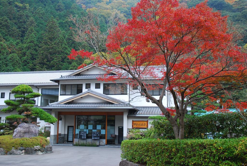 โอกุมิซุมะ ออนเซน Hotel Kaizuka ภายนอก รูปภาพ